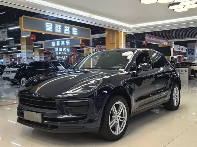 Фотография автомобиля — Porsche Macan