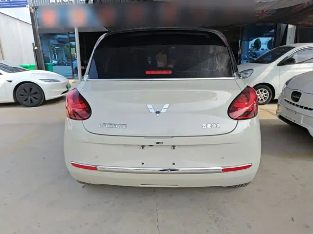 Wuling Bingo — Фото автомобиля 5