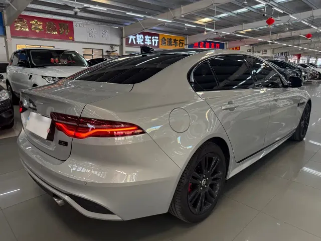 Jaguar XEL — Фото автомобиля 11