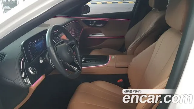 Mercedes-Benz E-Class W214 — Фото автомобиля 19