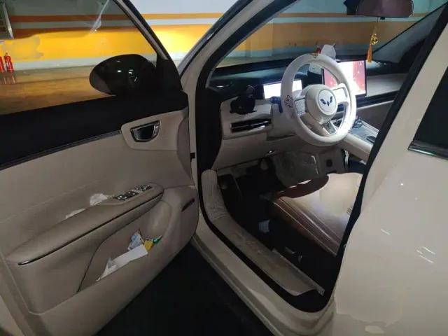 Wuling Bingo S — Фото автомобиля 12