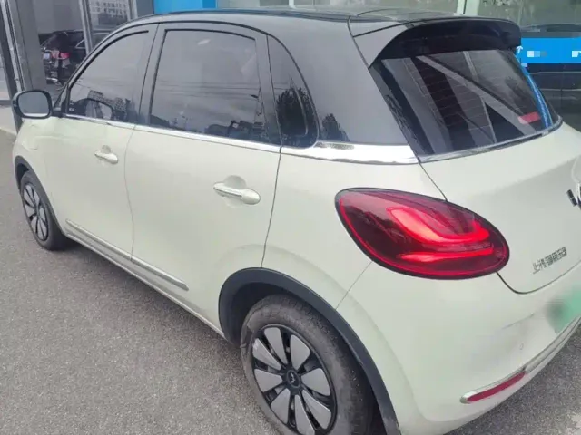 Wuling Bingo — Фото автомобиля 4