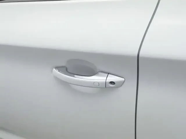 BYD Song MAX — Фото автомобиля 18