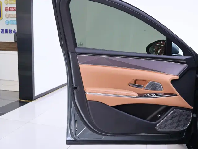 BYD Han L 2025 DM-p 4WD LiDAR Flagship — Фото автомобиля 19