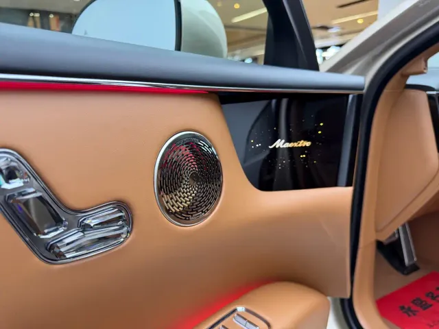 Zunjie Zunjie S800 2025 Model Extended Range Starlight Premium Edition 5-Seater — Фото автомобиля 19