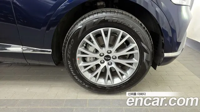 Genesis GV80 2.5T Бензин 2WD — Фото автомобиля 21