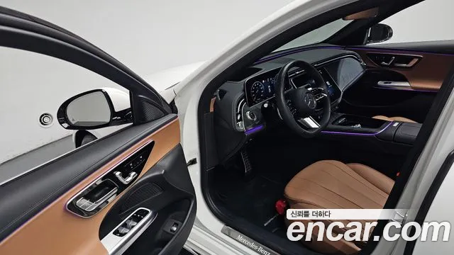 Mercedes-Benz E-Class W214 — Фото автомобиля 15