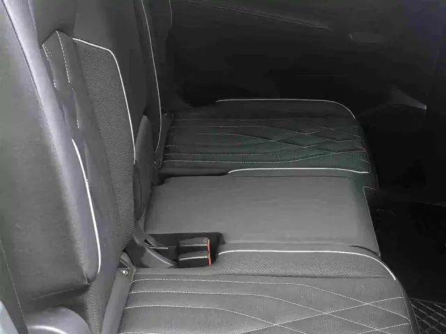 Volkswagen Tiguan L — Фото автомобиля 27