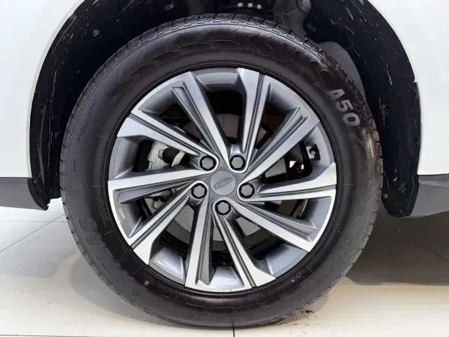 Geely Vision X6 — Фото автомобиля 8