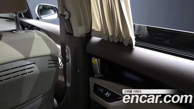 Kia Canival Carnival 4 поколение Дизель 7 мест Hi-Limousine — Фото автомобиля 15