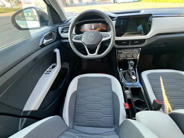 Volkswagen Tharu — Фото автомобиля 9