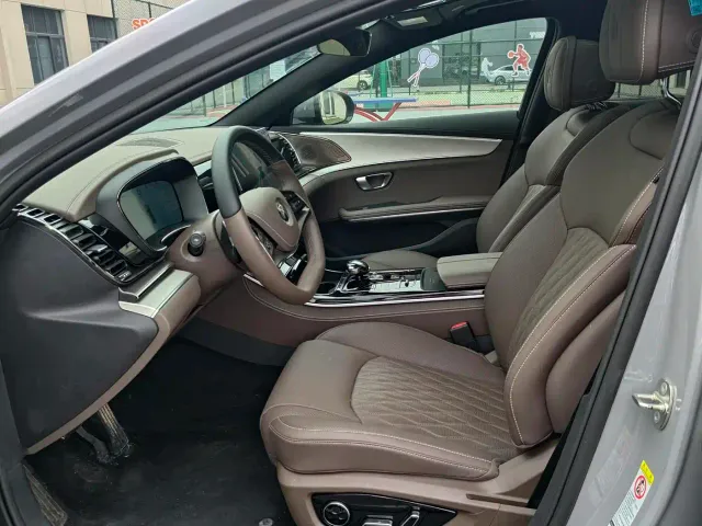 BYD Han — Фото автомобиля 2