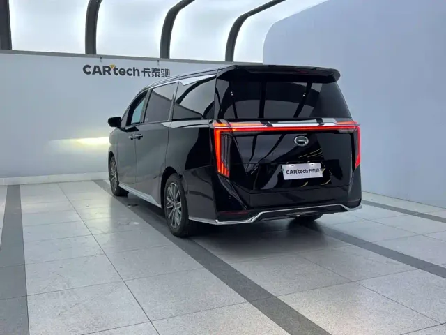 GAC Trumpchi M8 — Фото автомобиля 4