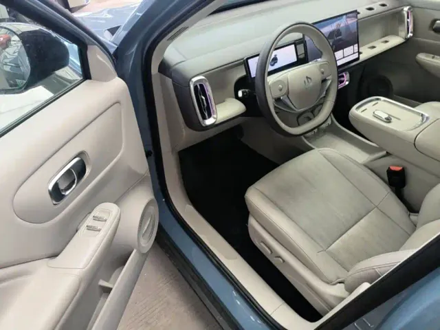 Leapmotor B10 — Фото автомобиля 15