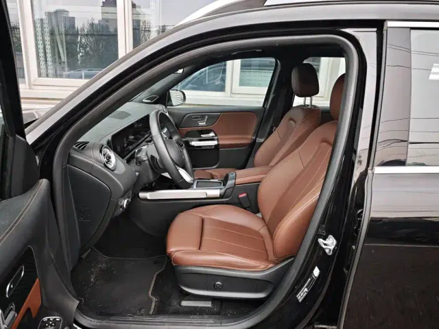 Mercedes-Benz EQB — Фото автомобиля 7