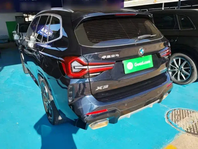 BMW X3 — Фото автомобиля 4
