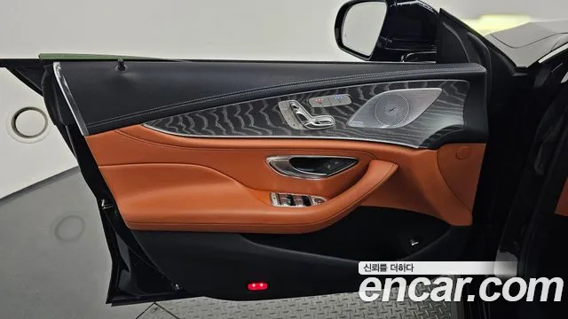 Mercedes-Benz CLS-Class — Фото автомобиля 22