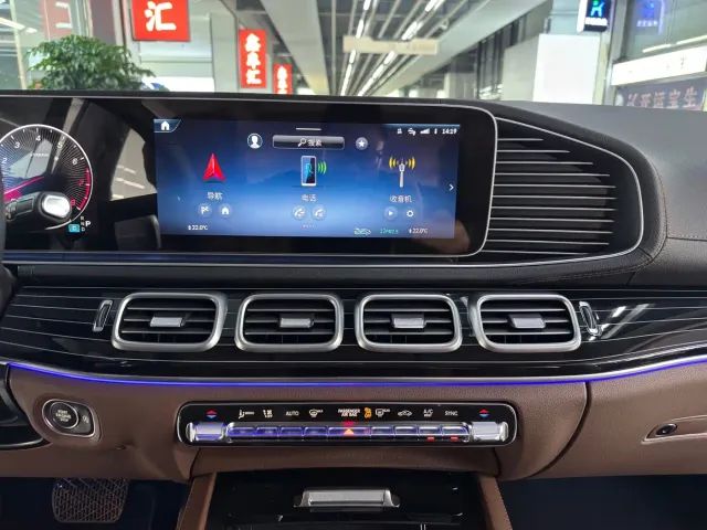 Mercedes-Benz GLS-Class — Фото автомобиля 5