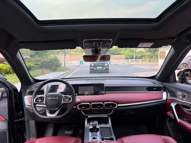 Jetour X70 Plus — Фото автомобиля 11