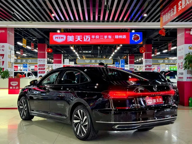 Volkswagen Passat — Фото автомобиля 6