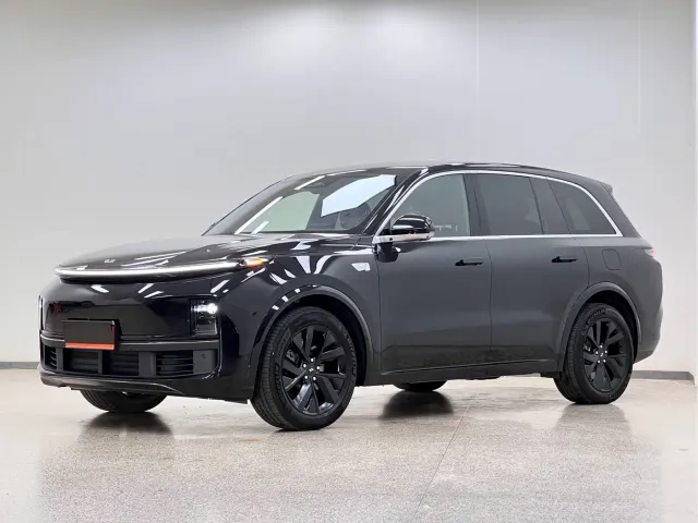 Фотография автомобиля — Li Auto L8