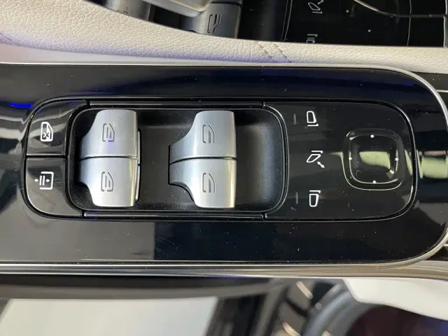 Mercedes-Benz Maybach S-Class — Фото автомобиля 24