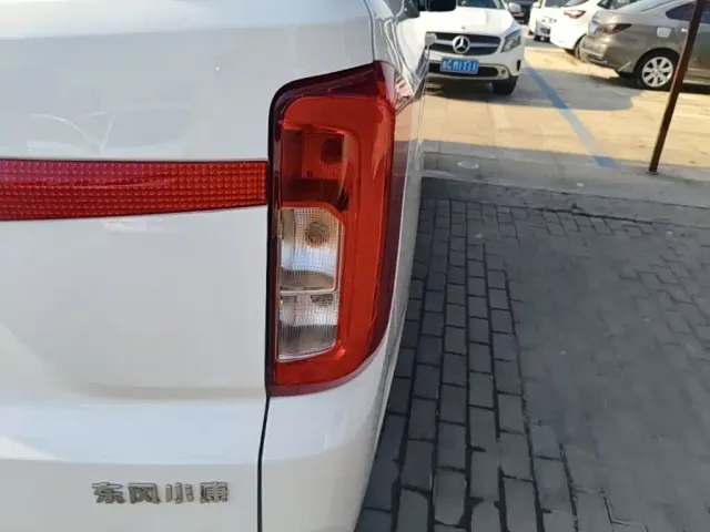 DFSK Fengguang 380 — Фото автомобиля 7