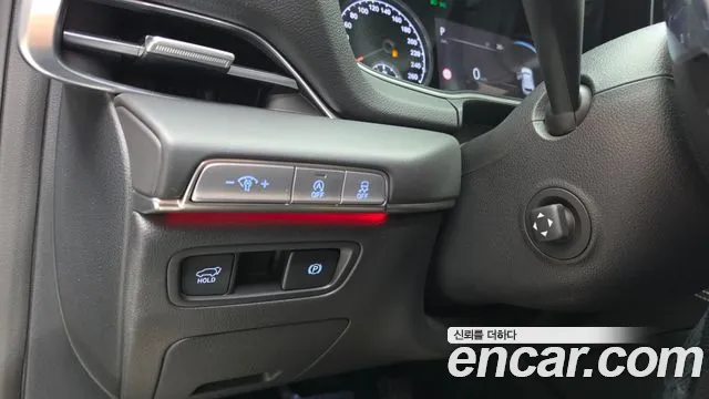 Genesis GV80 — Фото автомобиля 28
