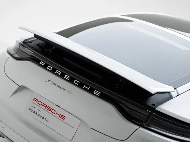 Porsche Panamera — Фото автомобиля 7