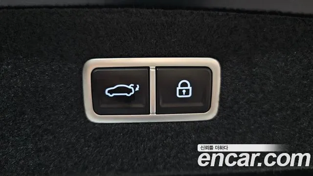 Genesis G90 Бензин 3.5 турбо AWD — Фото автомобиля 29