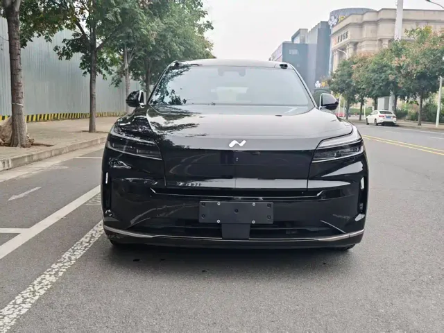Onvo L90 — Фото автомобиля 2