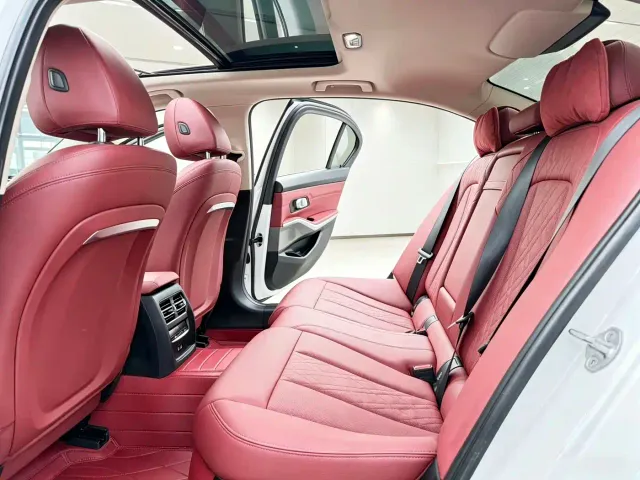 BMW 3 Series — Фото автомобиля 9