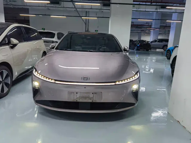 Changan Qiyuan A07 — Фото автомобиля 2