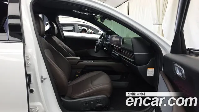 Hyundai Ioniq 6 — Фото автомобиля 17