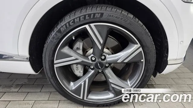 Genesis GV80 2.5T Бензин AWD — Фото автомобиля 18