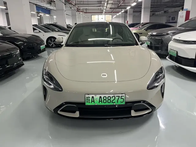 Xiaomi SU7 — Фото автомобиля 2