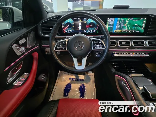 Mercedes-Benz GLE-Class — Фото автомобиля 11