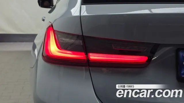 BMW 3-Series 3 серия (G20) 320i Touring M Sport — Фото автомобиля 20