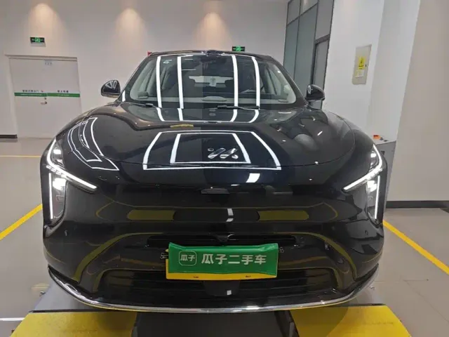 IM Motors LS6 — Фото автомобиля 2