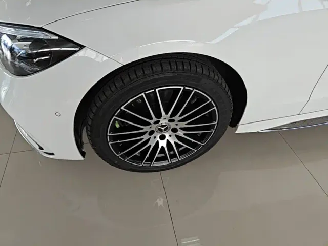 Mercedes-Benz C-Class — Фото автомобиля 22