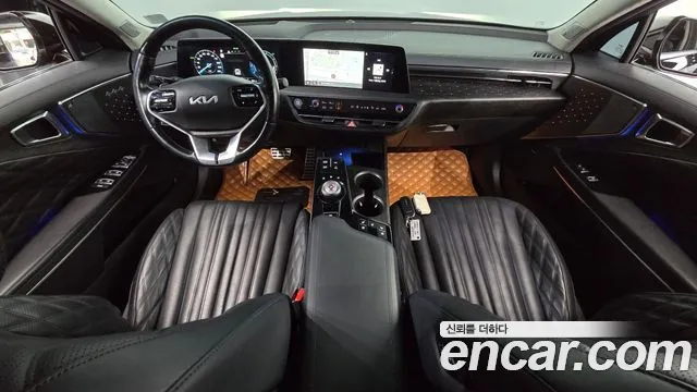Kia K8 Hybrid — Фото автомобиля 10