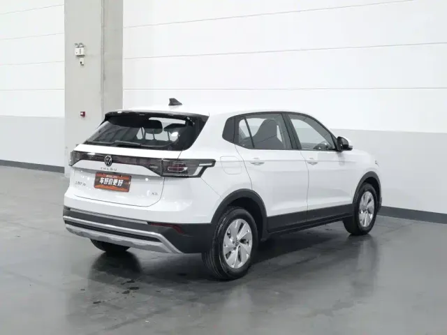 Volkswagen Tharu — Фото автомобиля 2