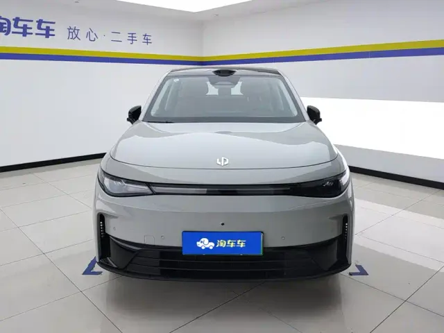 Leapmotor C10 — Фото автомобиля 2