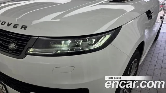 Land Rover Range Rover Sport — Фото автомобиля 20
