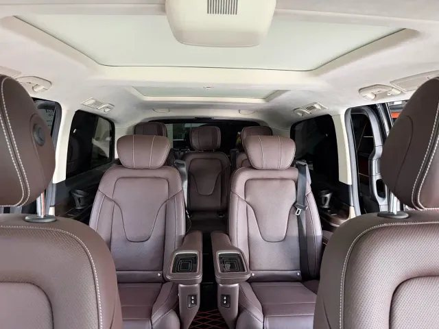 Mercedes-Benz V-Class — Фото автомобиля 19