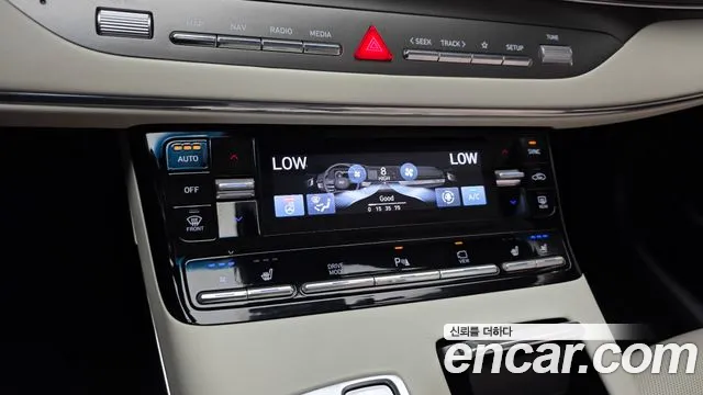 Hyundai Grandeur New — Фото автомобиля 23