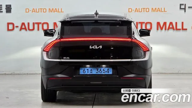 Kia EV6 — Фото автомобиля 2