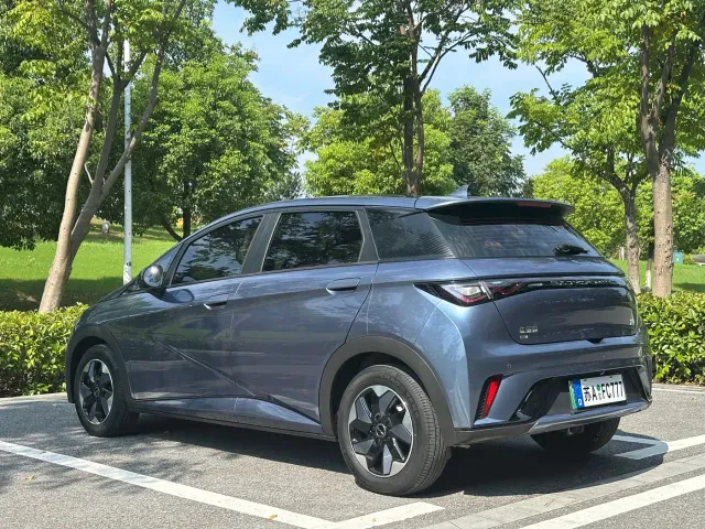 BYD Dolphin — Фото автомобиля 13