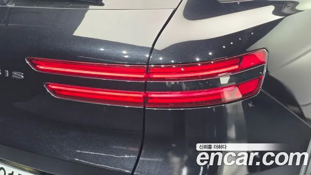 Genesis GV70 — Фото автомобиля 7