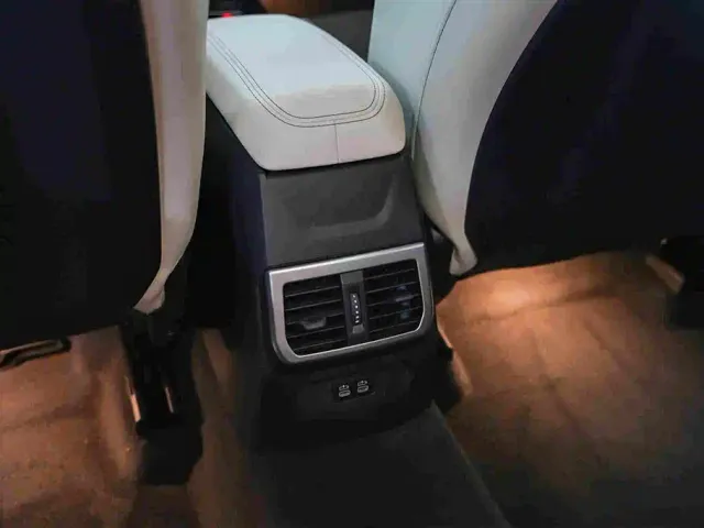 BMW 2 Series — Фото автомобиля 6